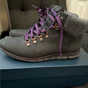 Cole Haan Women's Black and Purple Winter Boots